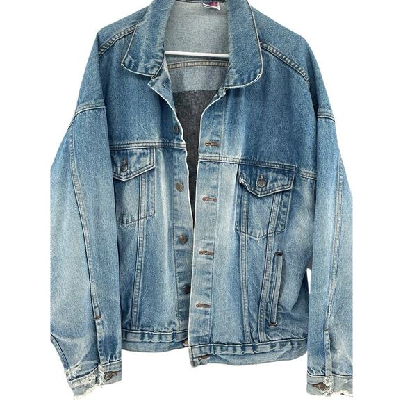 TYCA USA Eagle Jean Jacket Size XL Distressed Blue Denim Embossed Logo Trucker - Picture 2 of 15